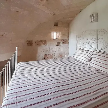 2 Bedroom Lovely In Holiday home